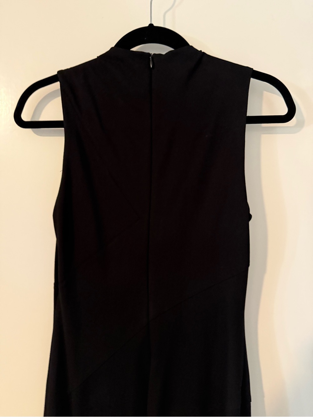Asymmetrical Black Sleeveless Midi Dress - Picture 3 of 6
